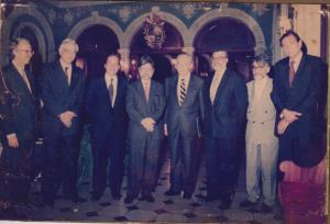 Registro com a delegação diplomática que representava o Brasil na Associação Latino Americana de Integração (ALADI), em Montevidéu. No centro da foto, aparecem os embaixadores Celso Amorim e Paulo Nogueira Batista. Também fazem parte da foto os embaixadores Renato Prado Guimarães (segundo da esquerda para a direita) e Sergio Florencio, que está à direita de Tadeu Nascimento Valadares (o terceiro da direita para a esquerda).